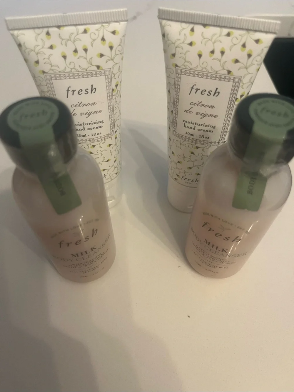 2 fresh Milk Body Cleanser & Citron de Vigne Hand Cream Set - Cream 4 total